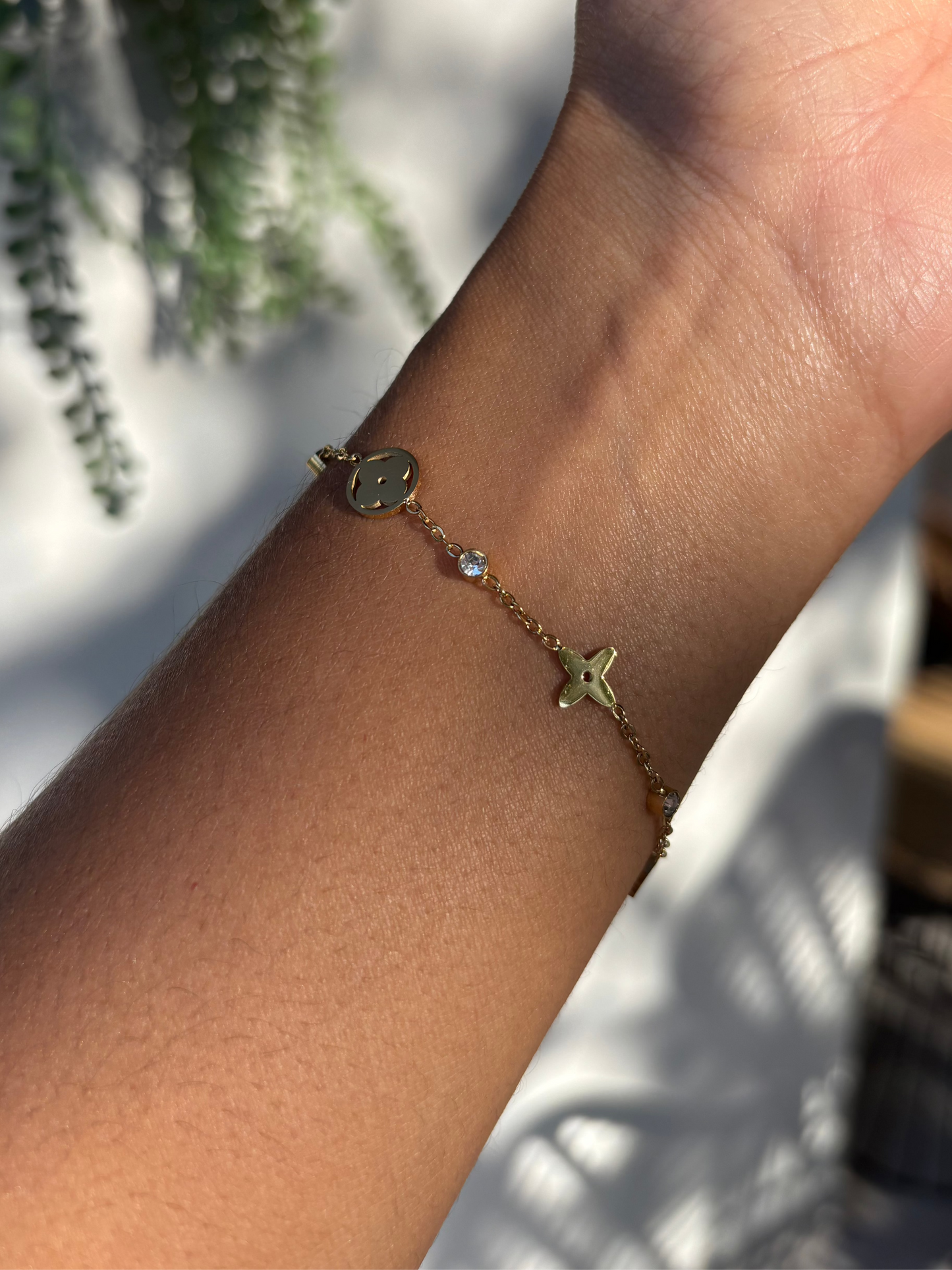 Stars Aligned Gold Bracelet